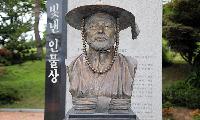 의병에 절대 의지했던 ‘임진왜란’ 조선왕조.. <BR>서자(庶子) 홍계남에게 임금이 직접 판관 벼슬 내려야 했다