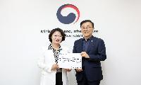 추미애 지사, 김윤덕 국토부장관 만나 <br>경기남부광역철도 등 40개 사업 국가철도망 반영 요청